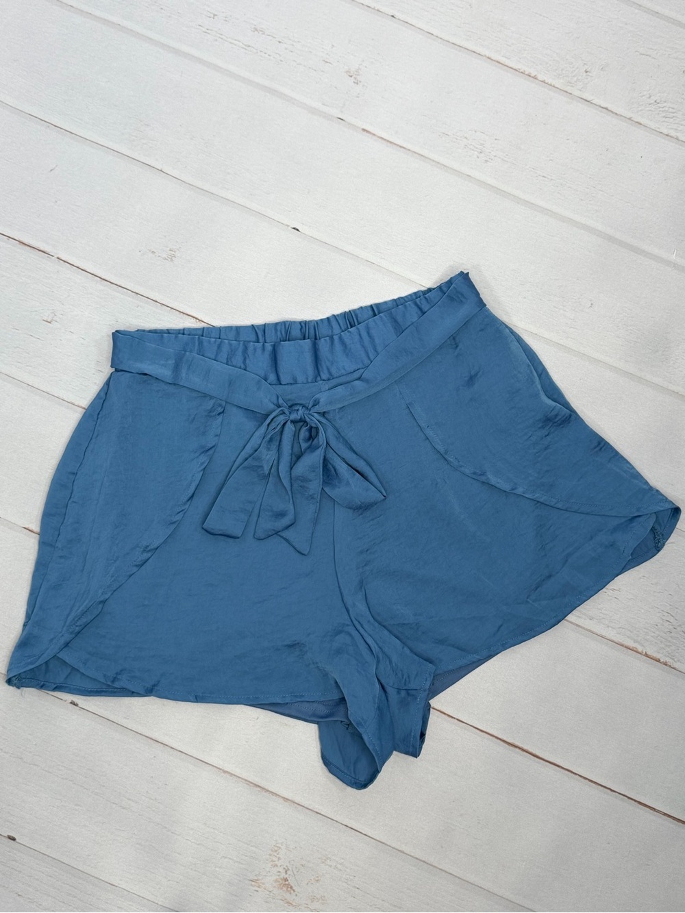 NWT She + Sky Blue Flowy Lounge Shorts Size Large